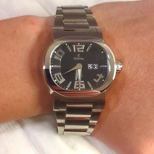 New men's Festina F16123 watch